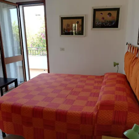 Domus Divia Iun R9515 Apartman *