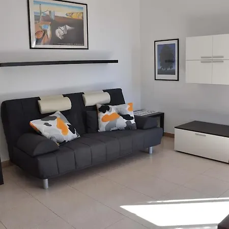 Apartman Domus Divia Iun R9515 *